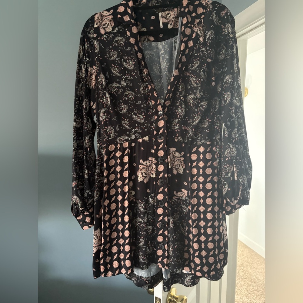 Free People Black & Blush Floral Paisley Button-Front Dress